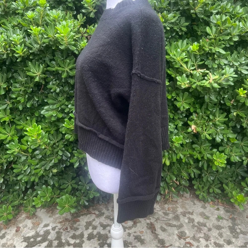 Double Zero Size Medium Black Women's Sweater - Picture 4 of 7